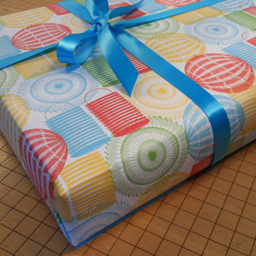 chinese lanterns gift wrap